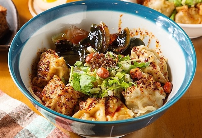 十三張紅油炒手